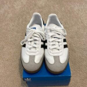 Adidas SAMBA sneakers size 5.5